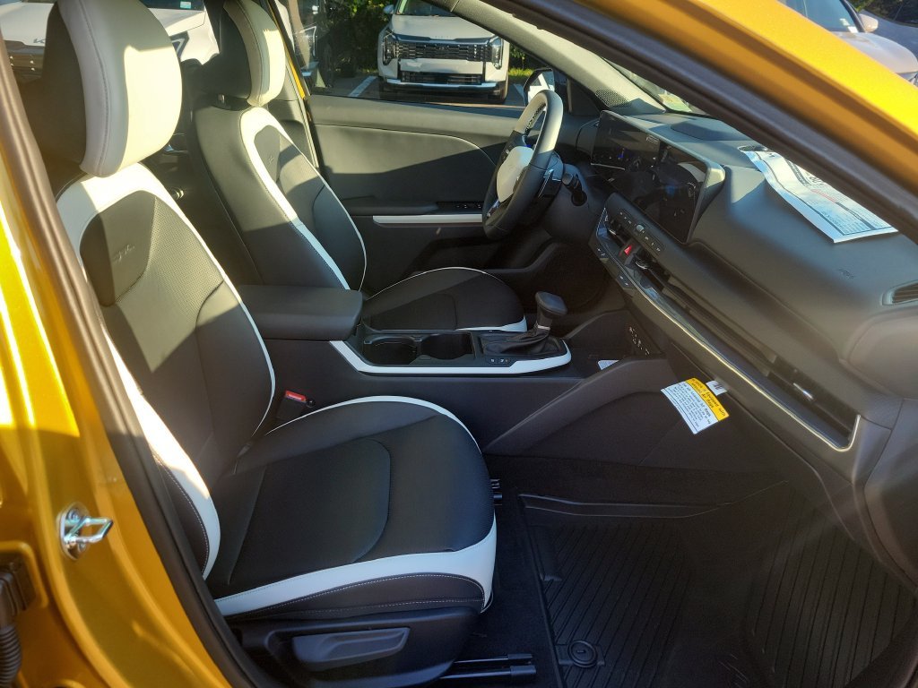 New 2026 Sparkling Yellow Kia GT-Line Turbo image 6