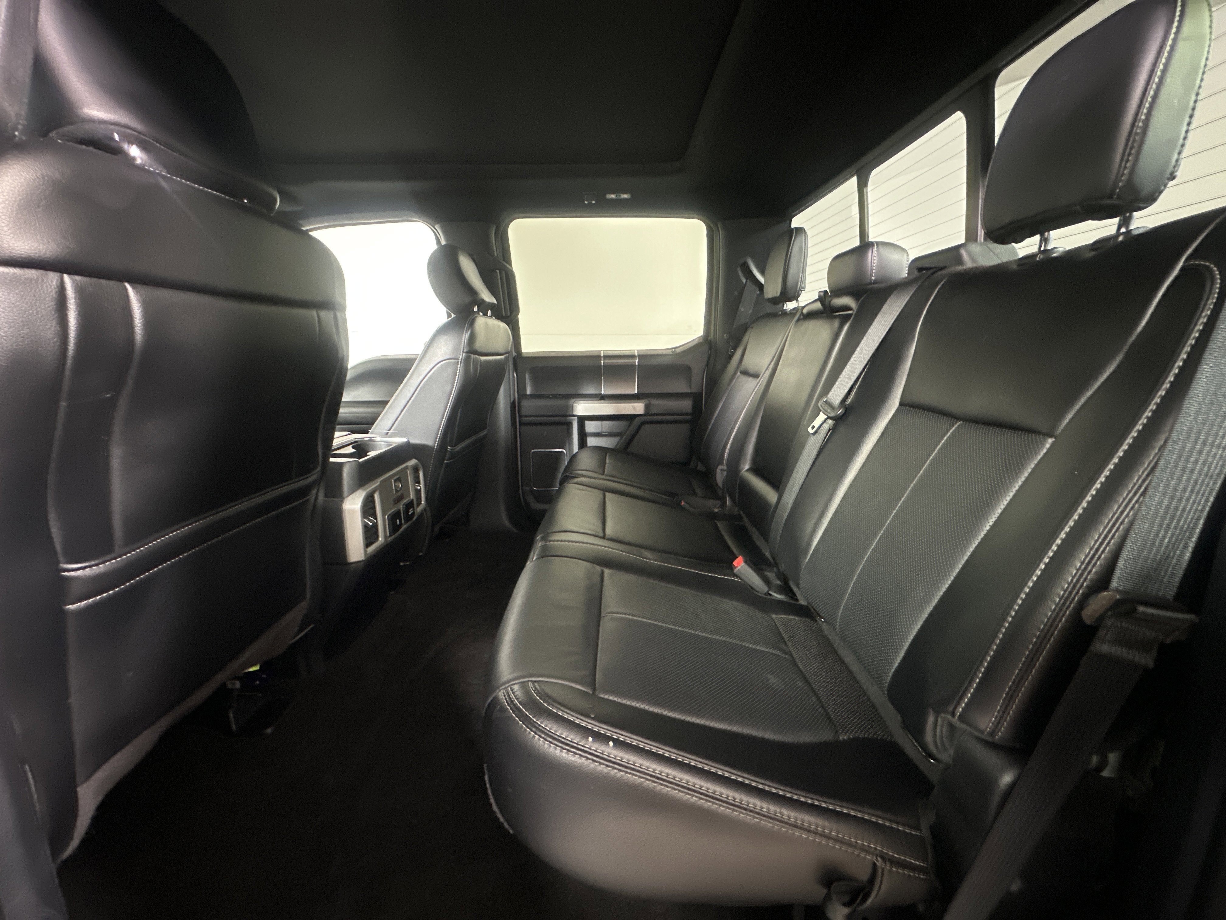 Used 2020 Silver Ford  image 25