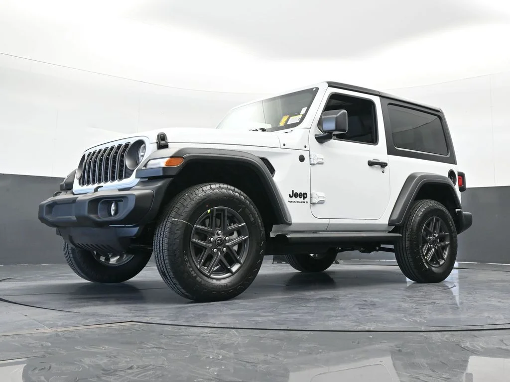 New 2026 Bright White Clear-Coat Exterior Paint Jeep Sport image 44