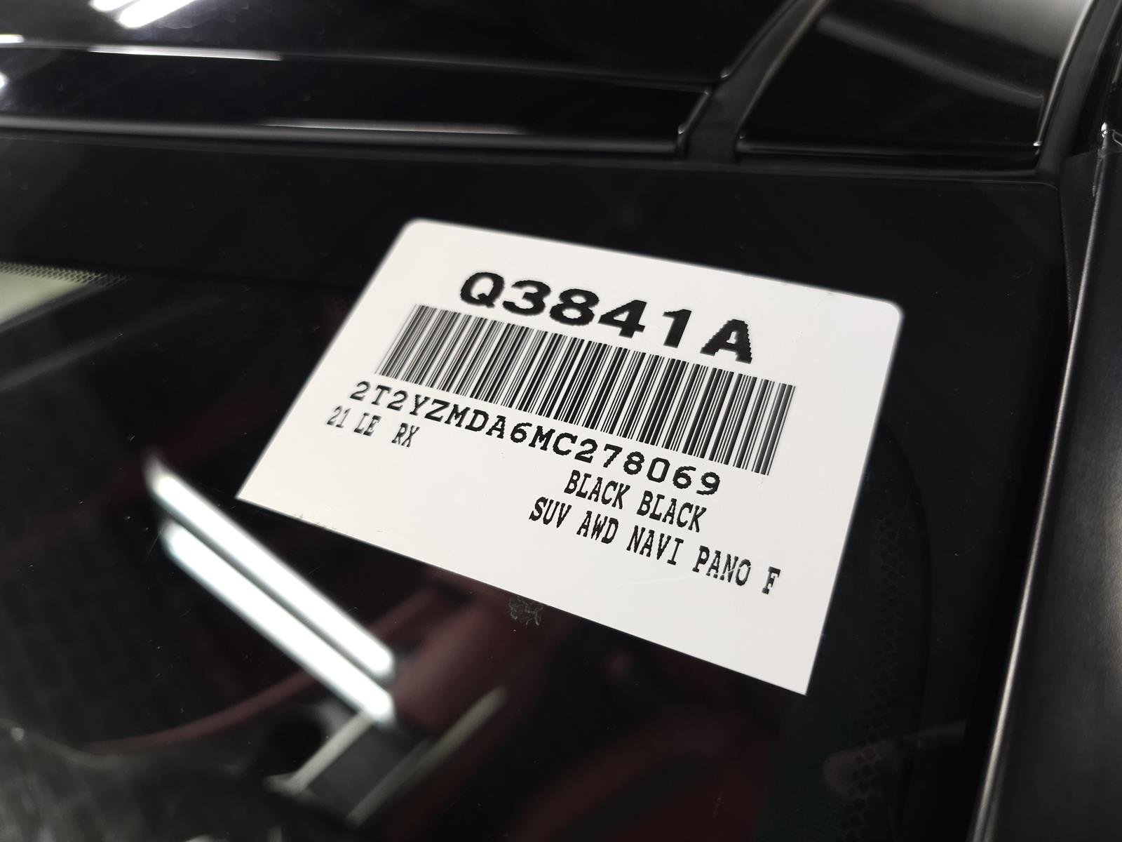 Used 2021 Black Lexus F SPORT Handling image 35