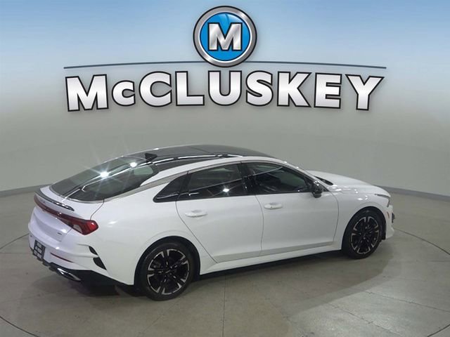 Used 2024 White Kia GT-Line image 4