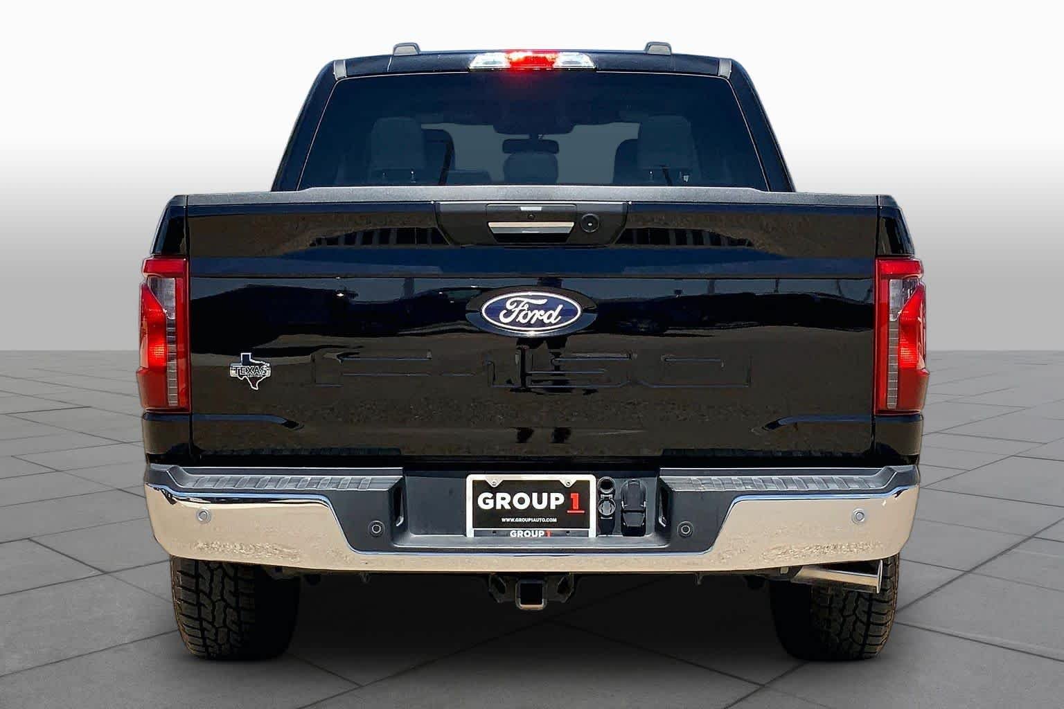 Used 2024 Agate Black Metallic Ford XLT image 5