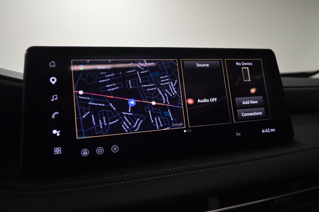 Used 2026 Graphite Shadow INFINITI LUXE image 25