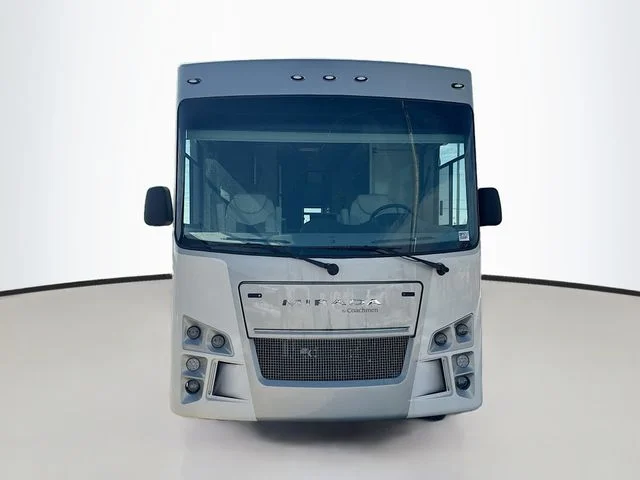 Used 2022 White Ford Chassis image 2