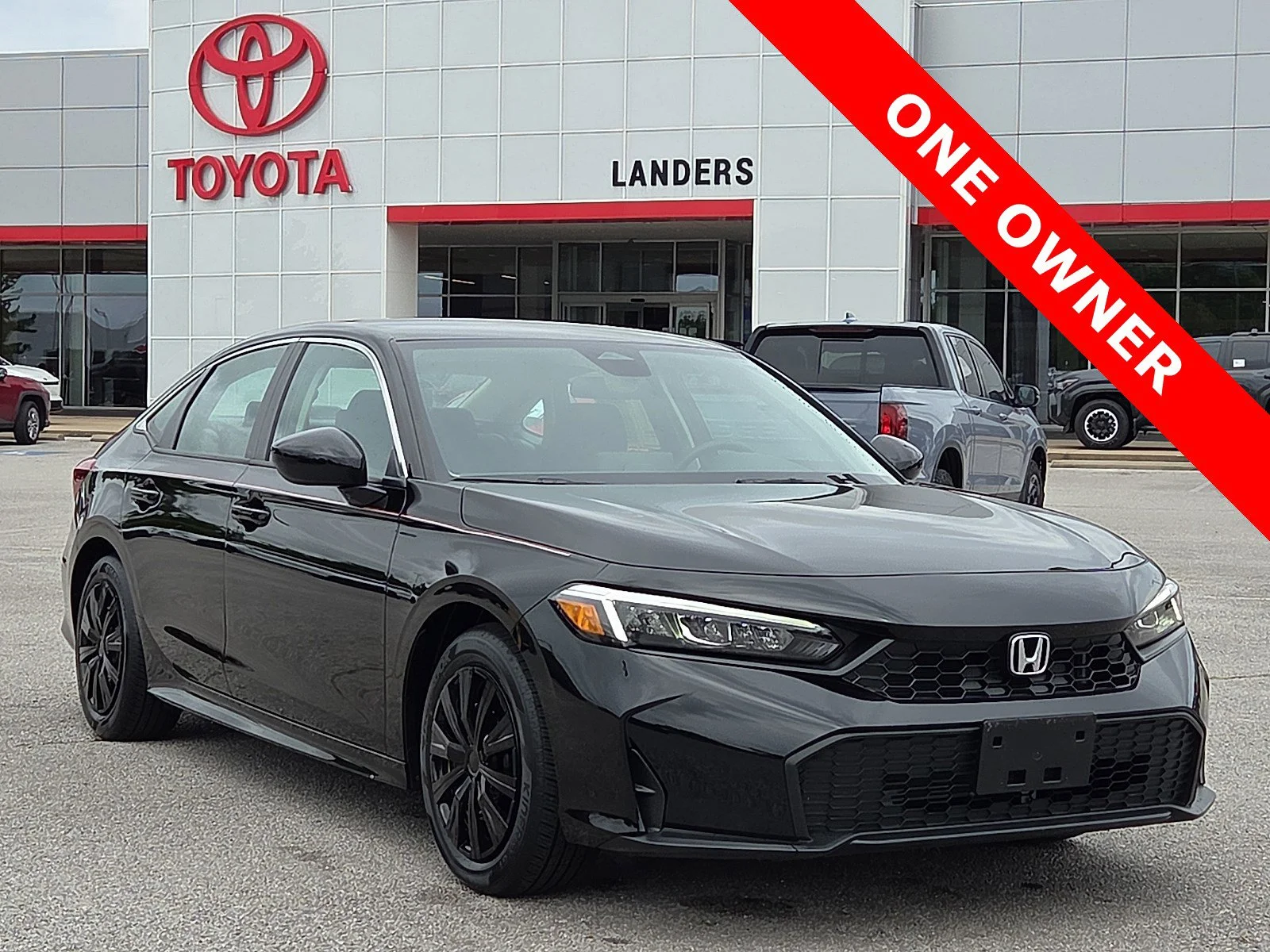 2025 Honda Civic LX CVT's photo