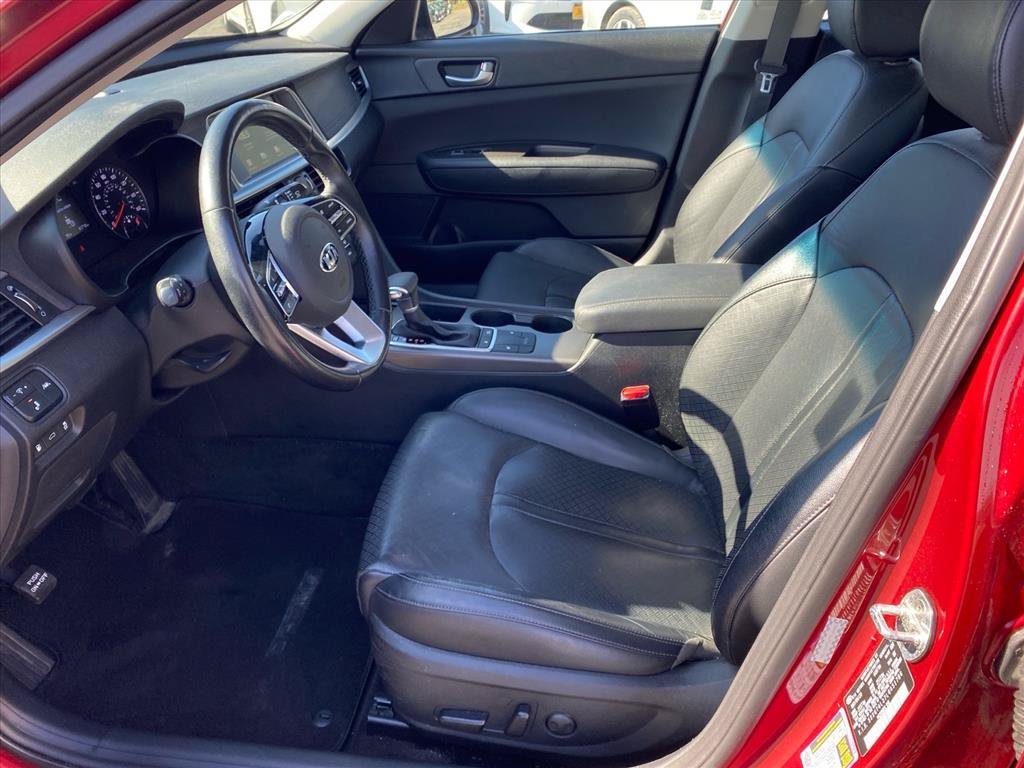 Certified Used 2020 Passion Red Kia SE image 10