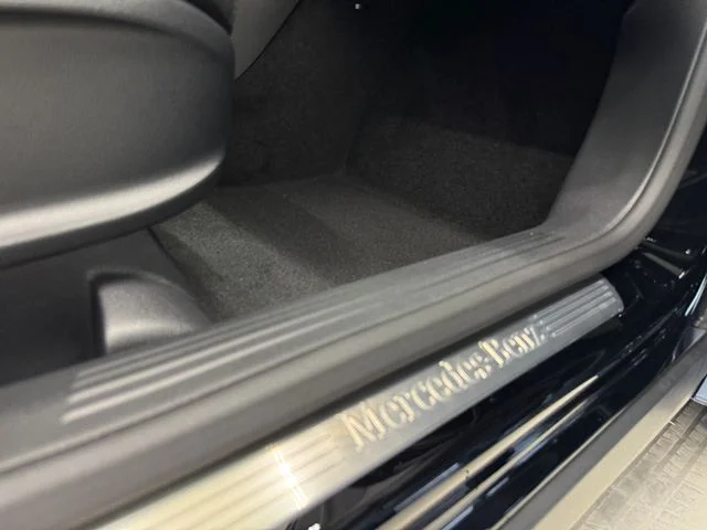 New 2026 Black Mercedes-Benz GLA 250 image 38