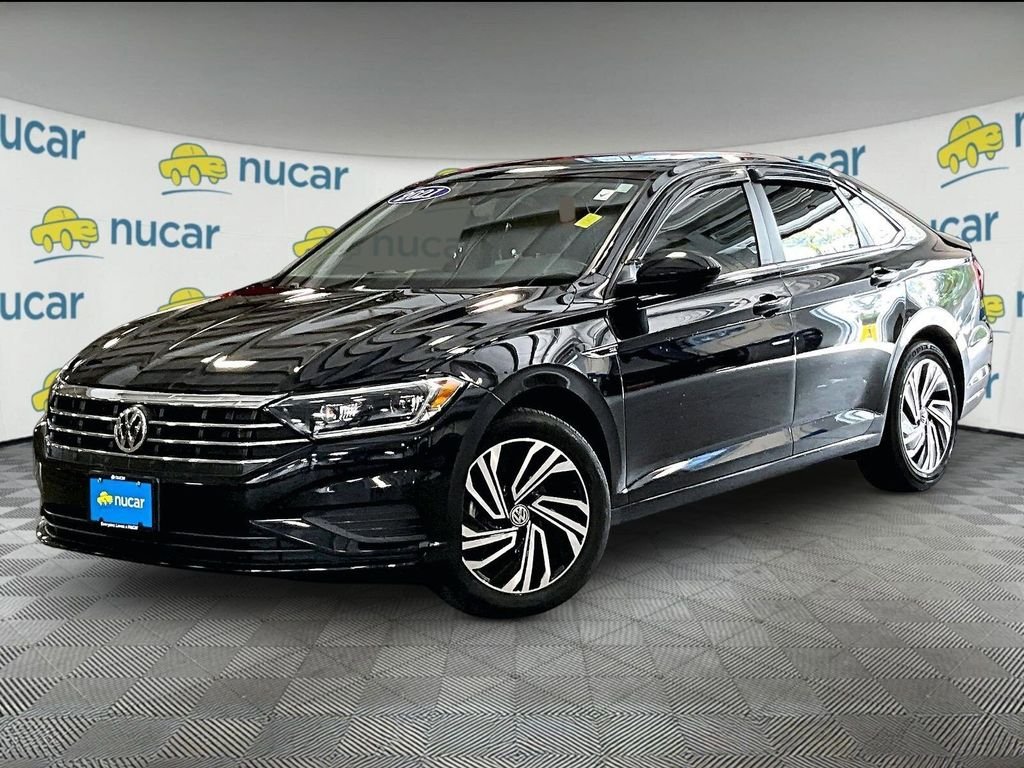 Used 2021 Black Volkswagen SEL image 3