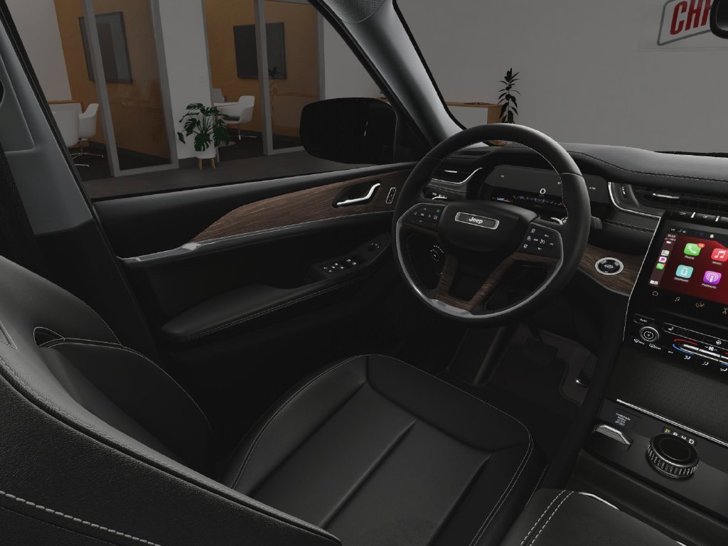 Used 2025 White Jeep Limited image 13