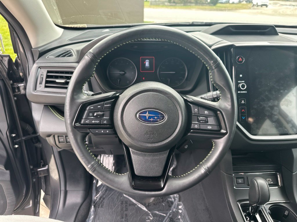 Used 2025 Gray Subaru Onyx Edition Touring image 14