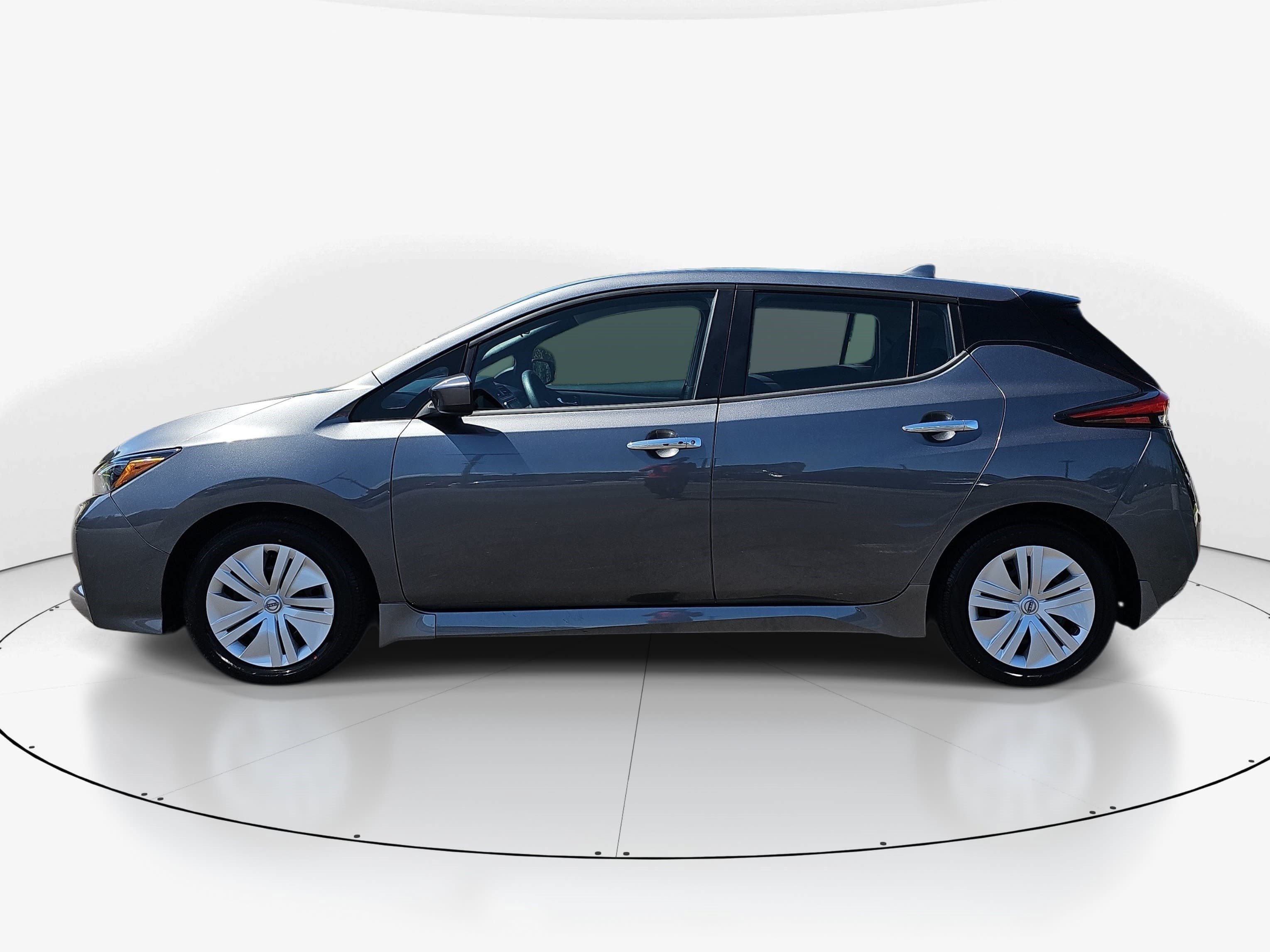 Used 2025 Gun Metallic Nissan S image 6