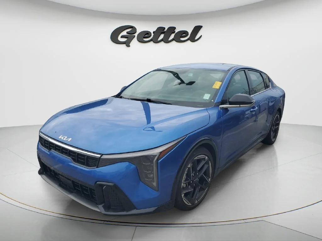 2025 Kia K4 GT-Line