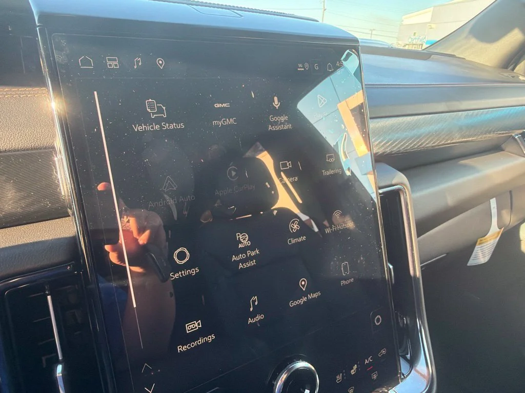 New 2026 Onyx Black GMC AT4 image 13