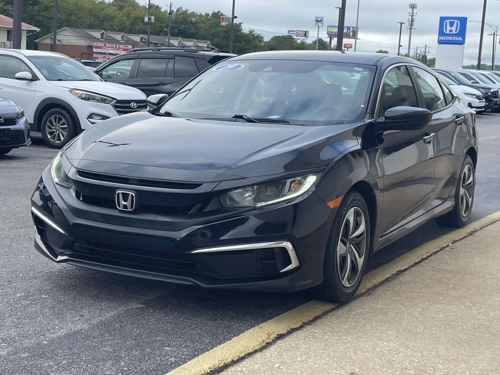 Used 2019 Crystal Black Pearl Honda LX CVT image 4