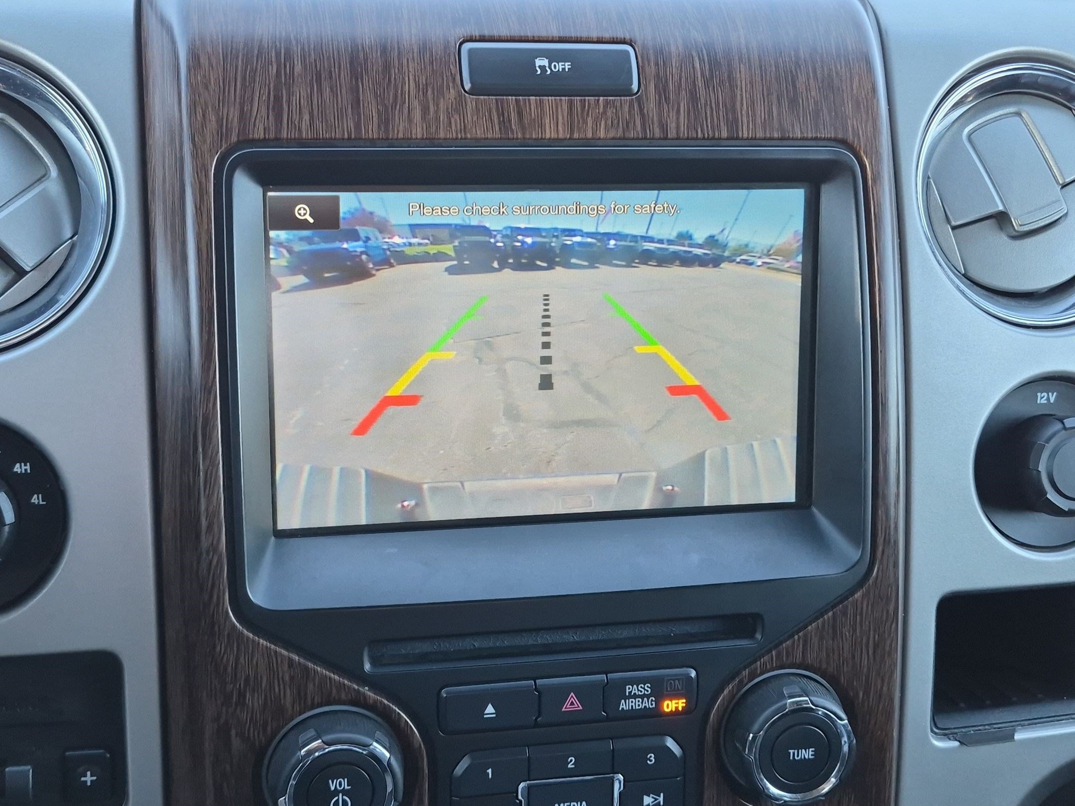 Used 2013 White Ford XL image 26
