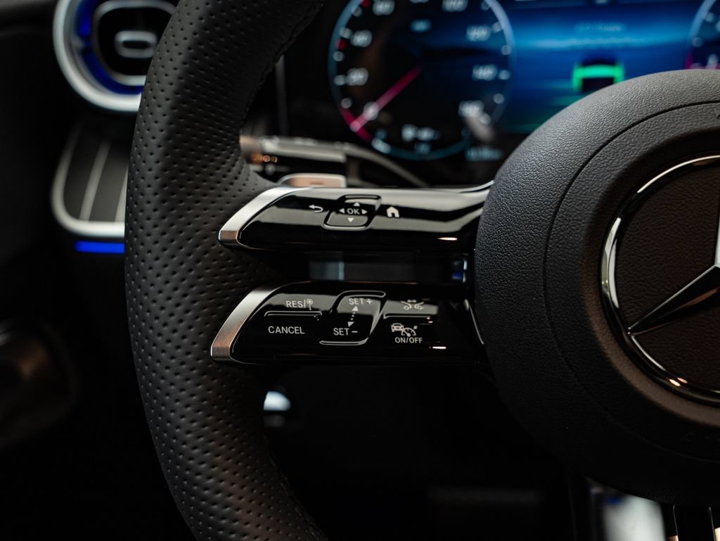 New 2027 Black Mercedes-Benz GLC 300 Coupe image 28