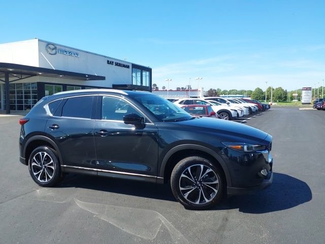 2023 Mazda CX-5 S Premium Plus package Auto AWD's photo