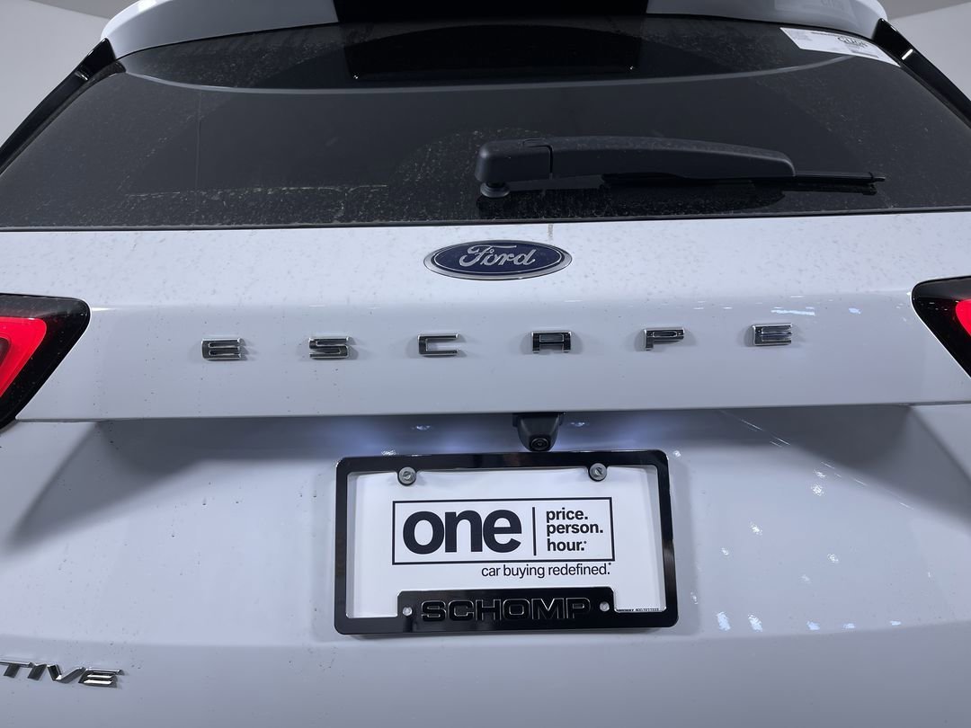 New 2026 Oxford White Ford Active image 23