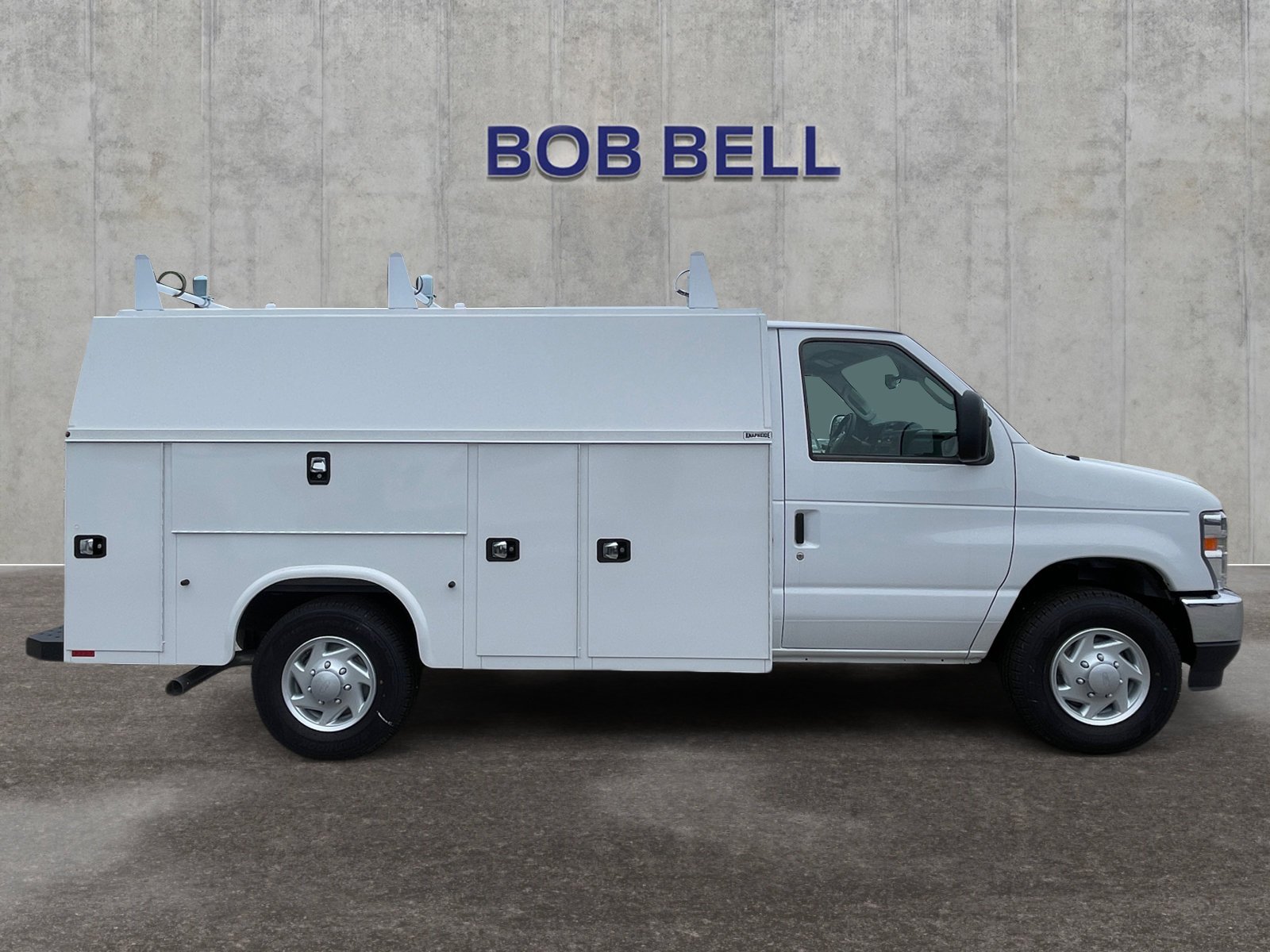 New 2027 Oxford White Ford E-350 SRW image 6