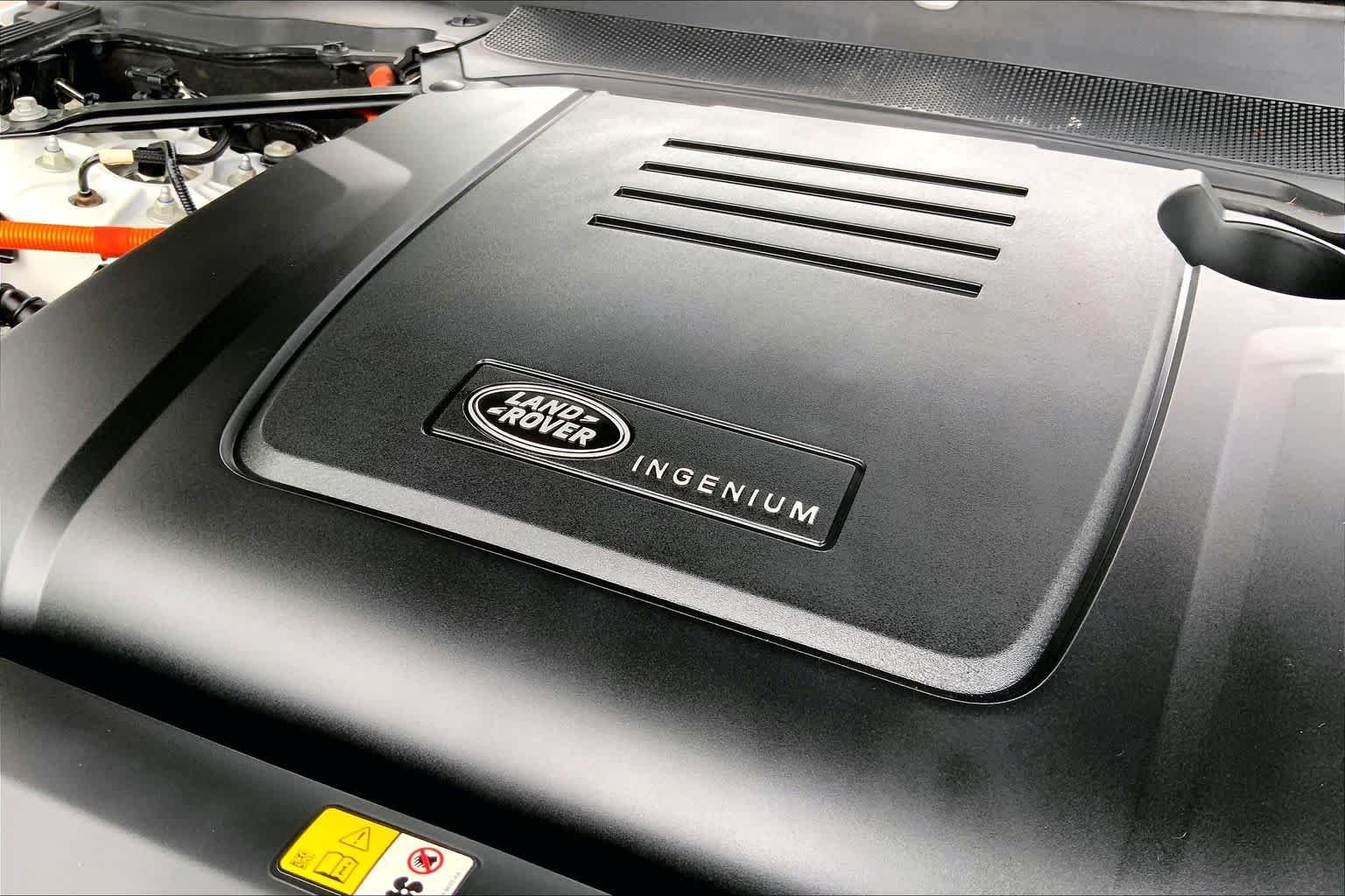 Used 2020 Fuji White Land Rover HSE image 29