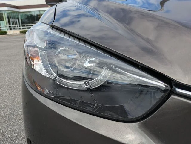 Used 2016 Silver Mazda Grand Touring image 10
