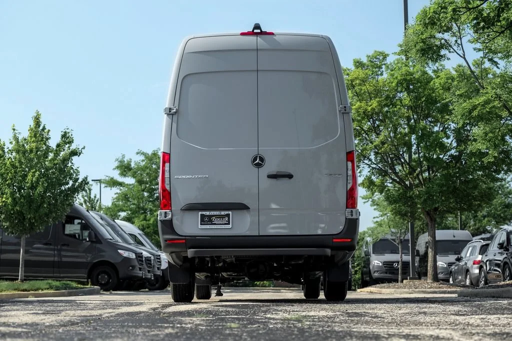 New 2026 Silver Gray Mercedes-Benz Cargo 170 WB image 38
