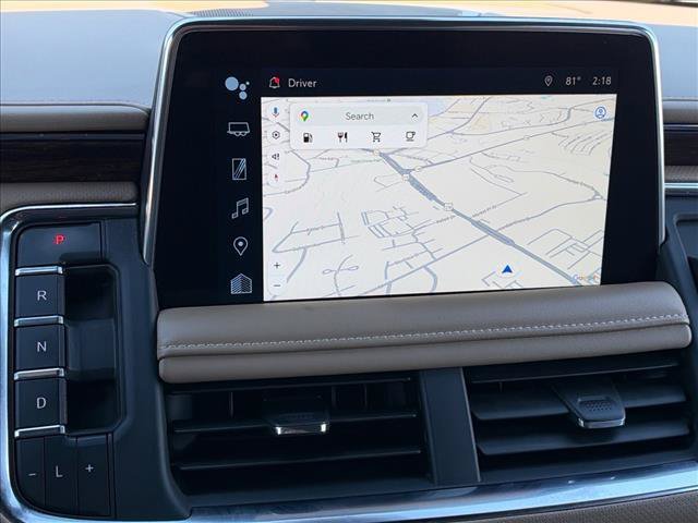Used 2023 IRIDESCENT PEARL TRICOAT Chevrolet Premier image 32