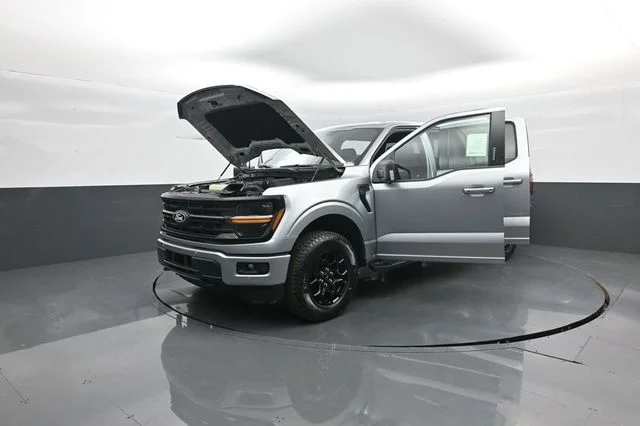 New 2026 Iconic Silver Metallic Ford XLT image 36
