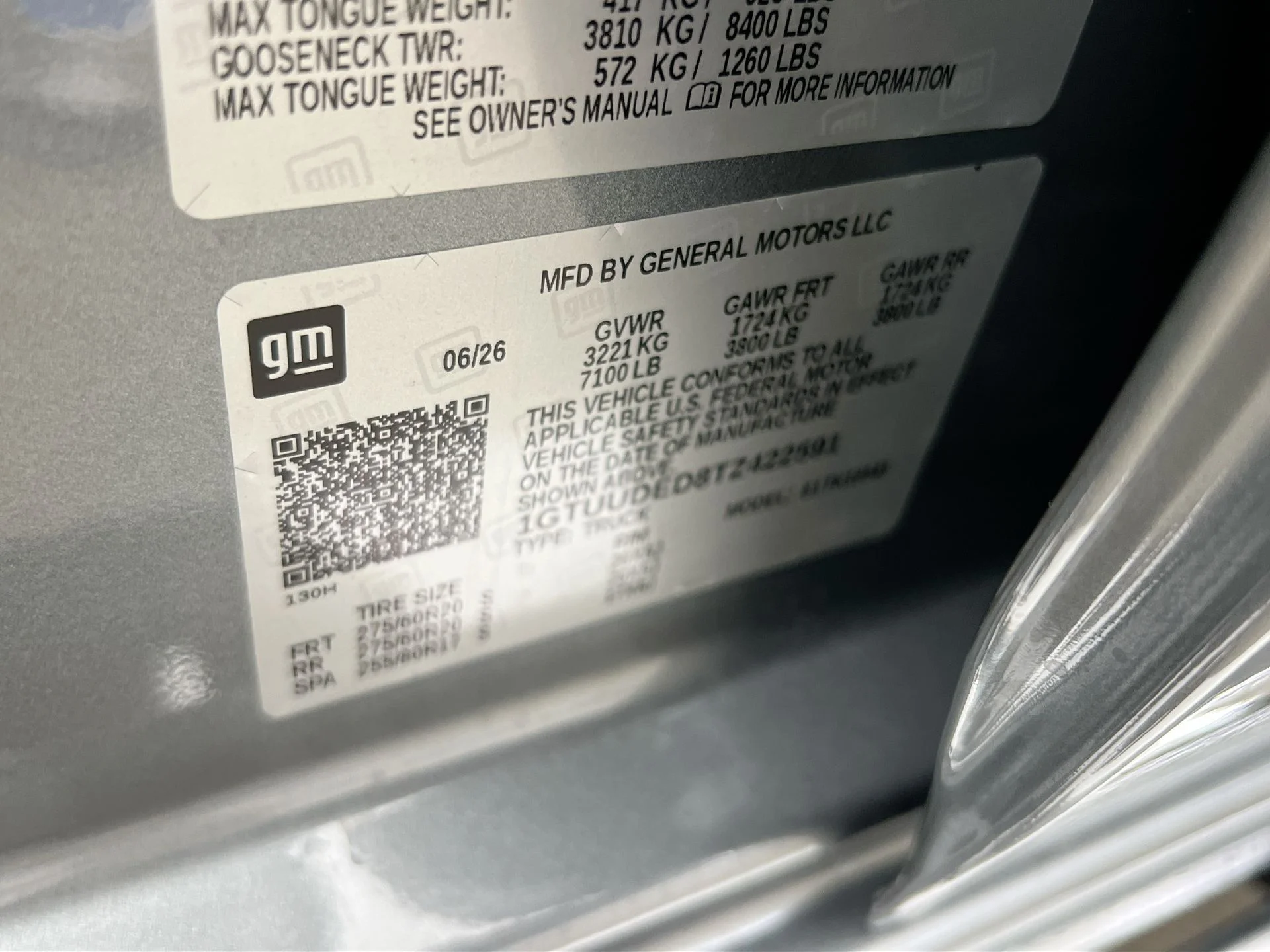 New 2026 Sterling Metallic GMC SLT image 61