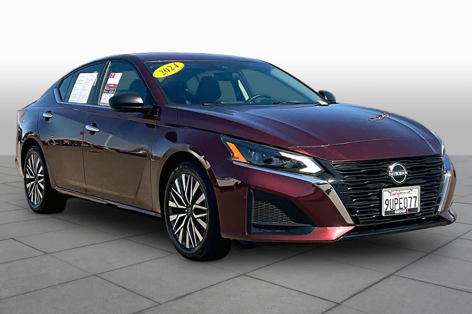Pre-Owned 2024 Nissan Altima 2.5 SV