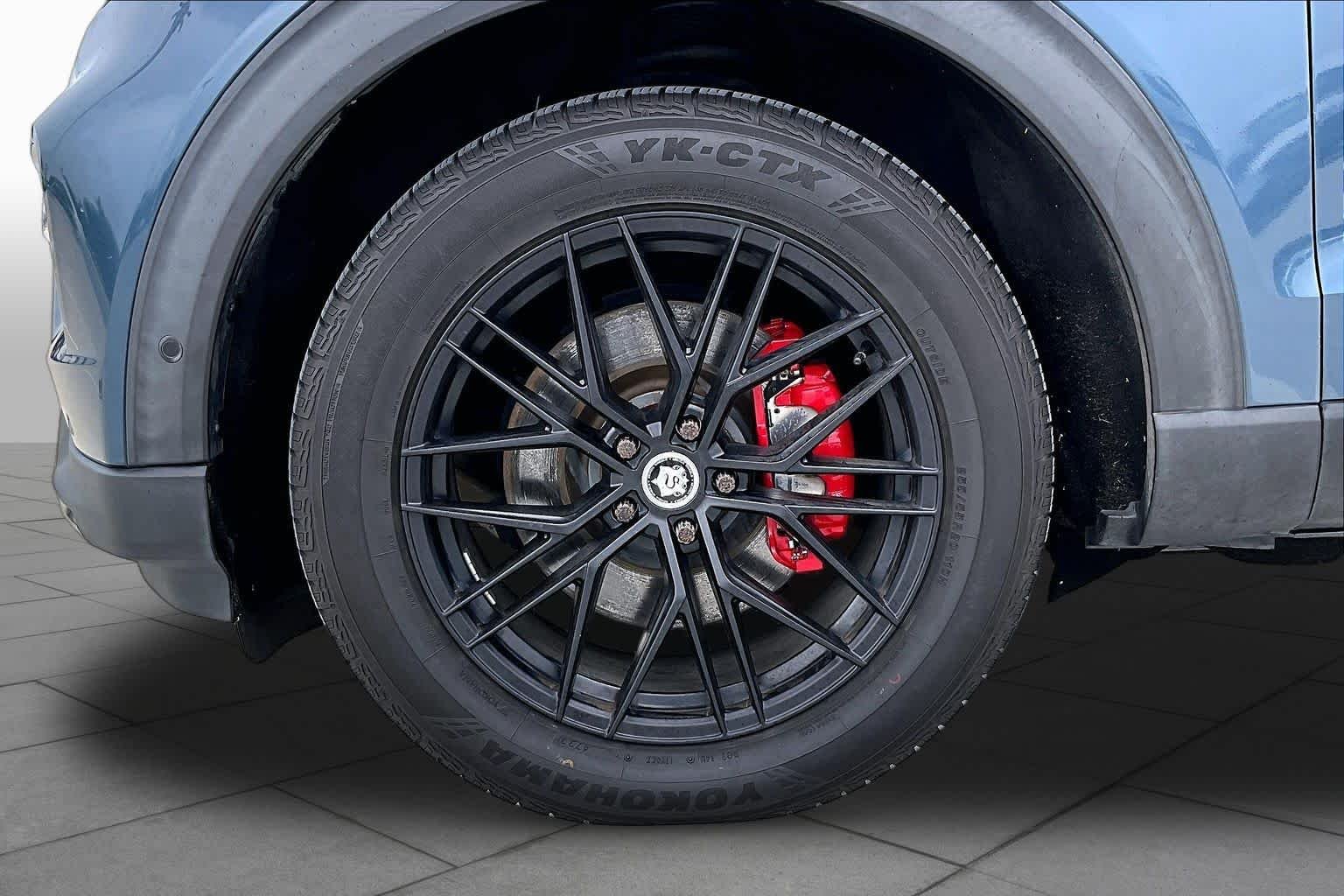 Used 2020 Blue Metallic Ford ST image 11