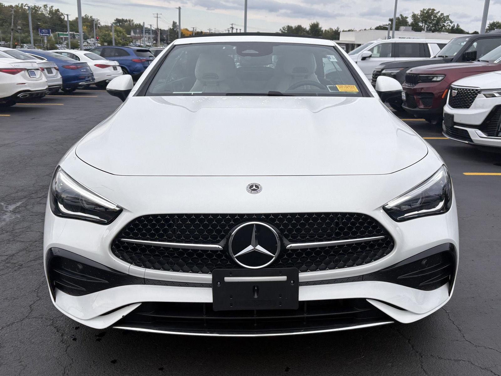 Used 2025 Polar White Mercedes-Benz CLE 300 image 2