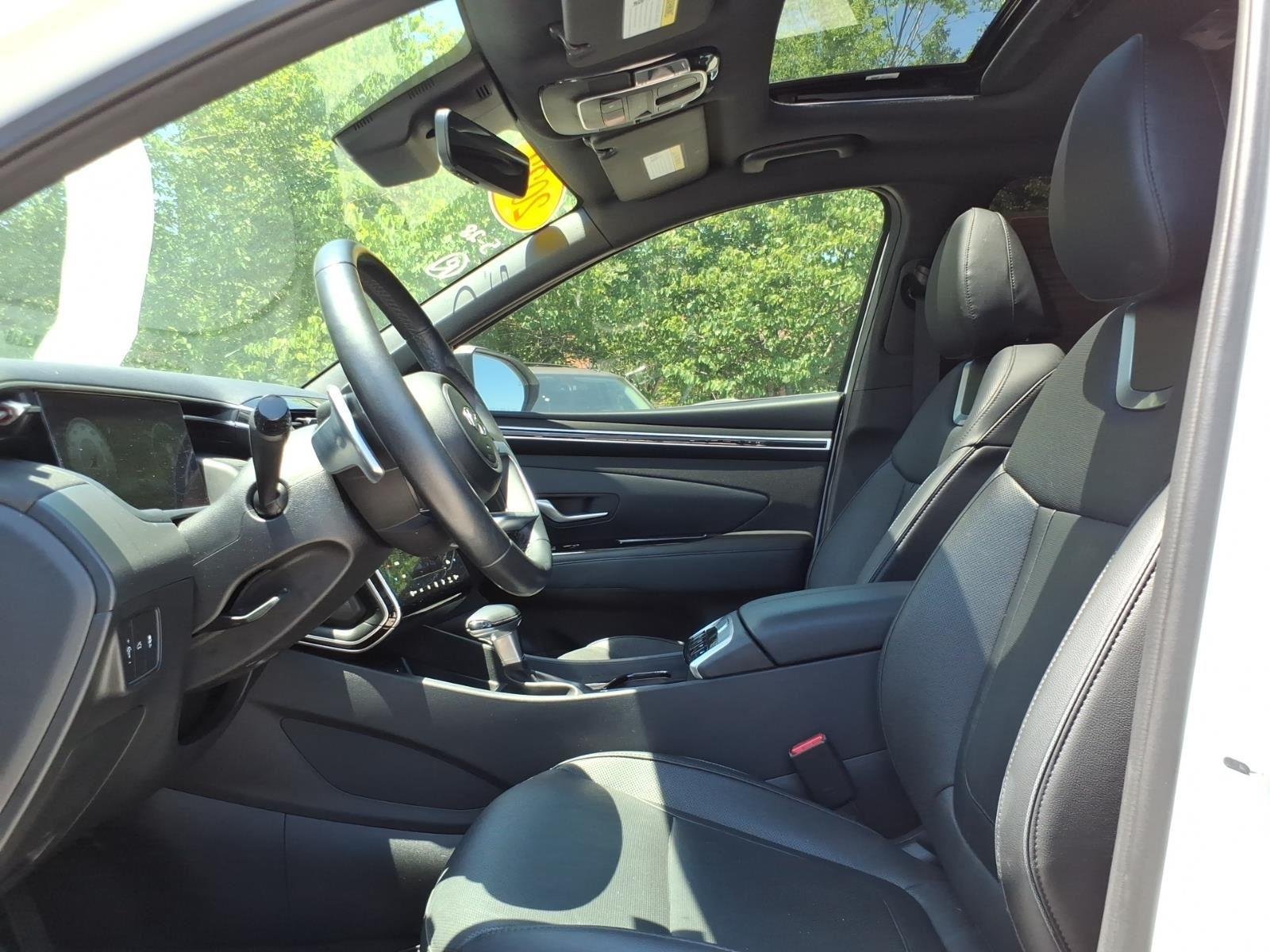 Used 2022 Ice White Hyundai Limited image 12