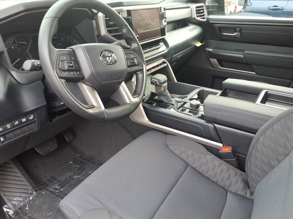 2026 Toyota Tundra SR5 - Photo 9