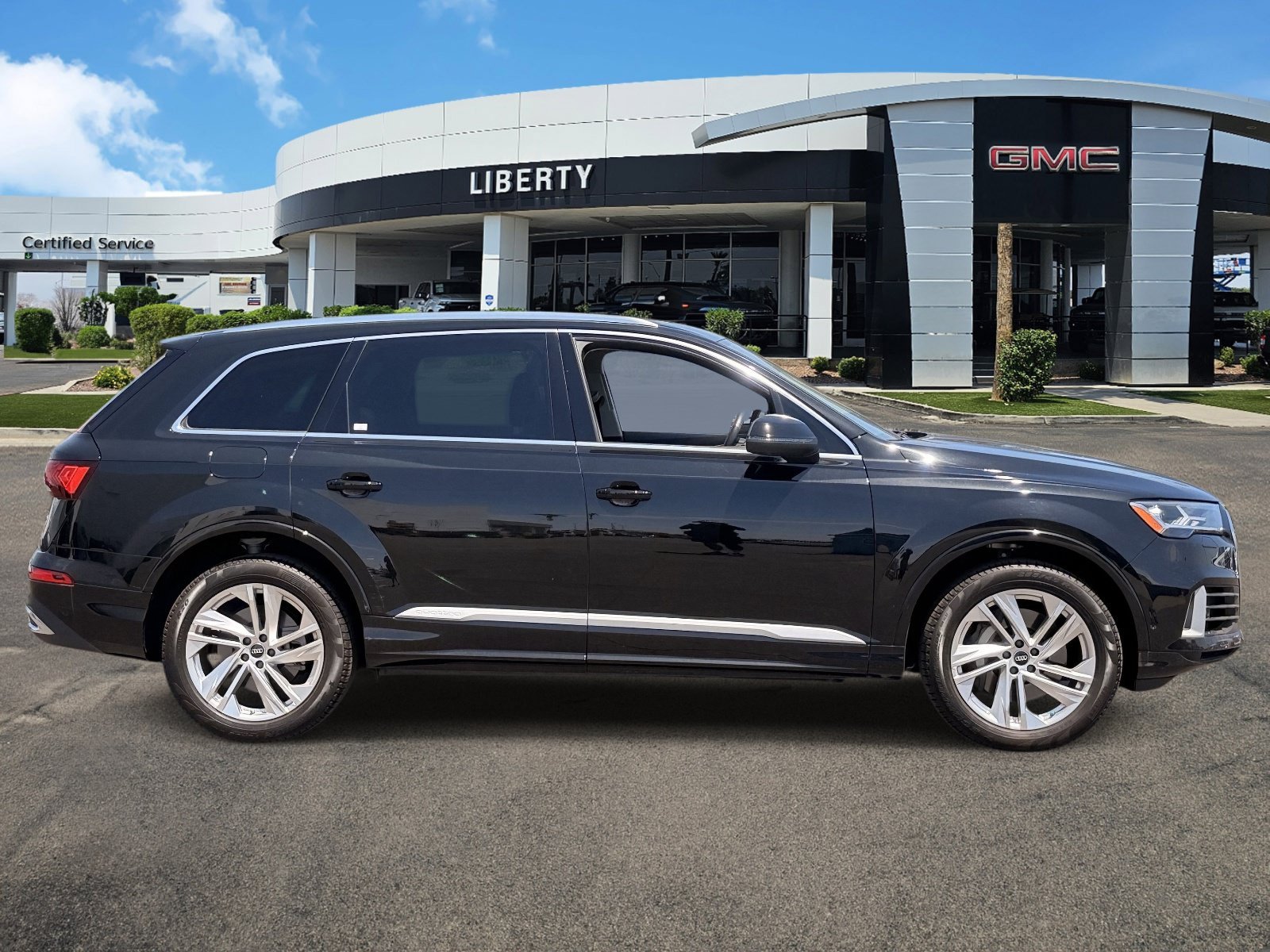 Used 2022 Black Audi Premium Plus 55 TFSI quattro Tiptronic image 2