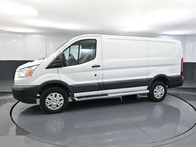 2016 Ford Transit Base - Photo 10