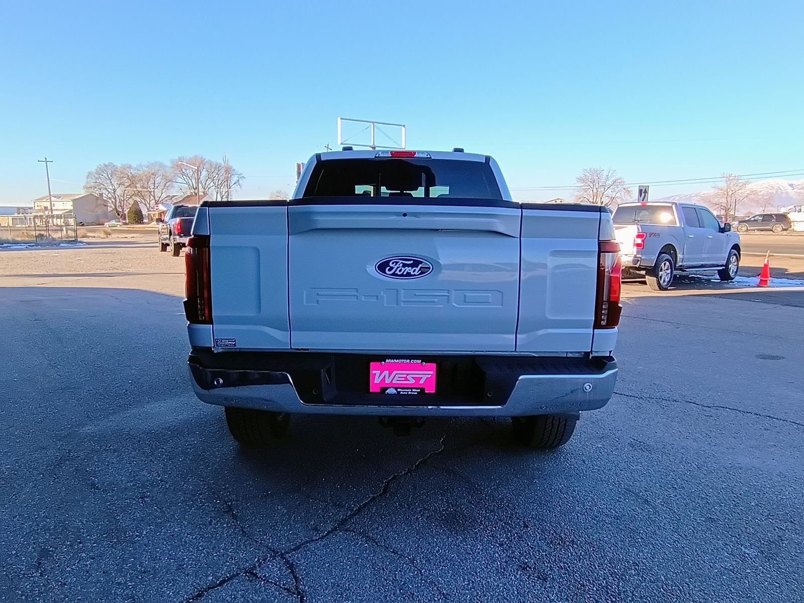 2025 Ford F-150 Lariat - Photo 9