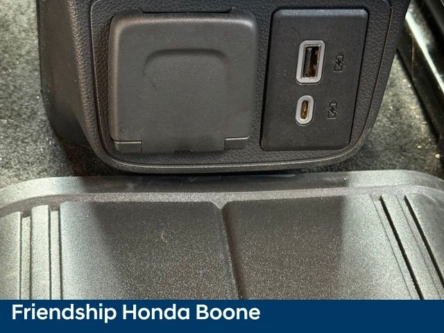 Used 2025 Blue Chevrolet ACTIV image 34