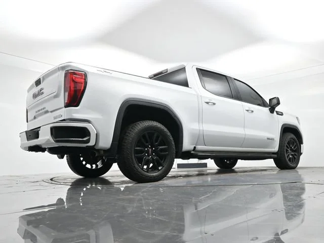 Used 2021 SUMMIT WHITE GMC Elevation image 27