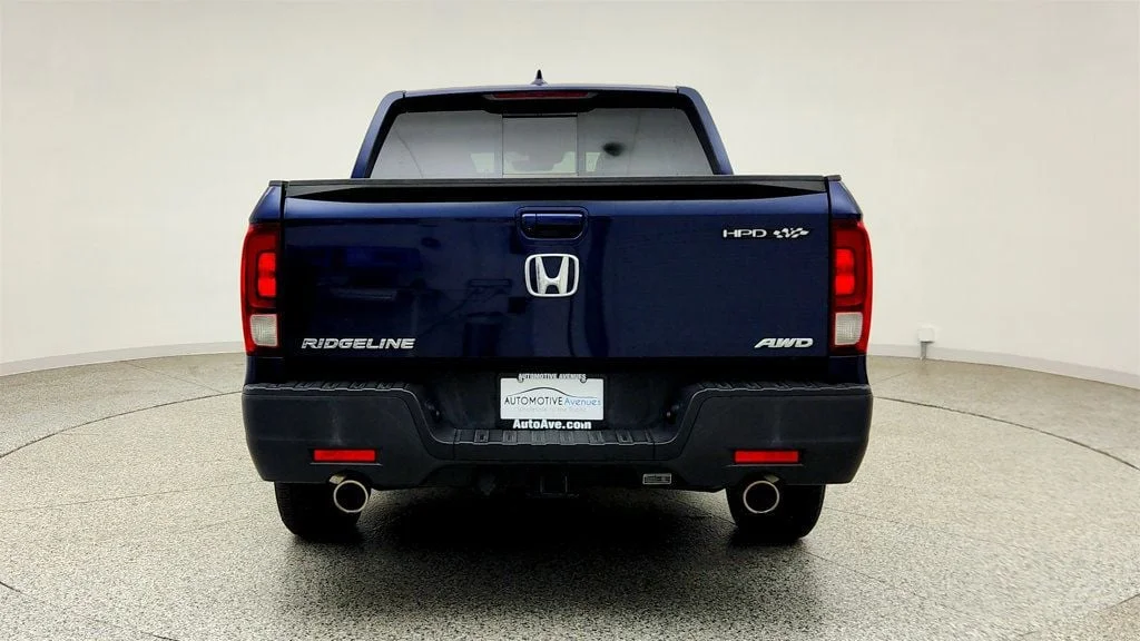 Used 2023 Obsidian Blue Pearl Honda RTL AWD w/ HPD Bronze Package image 6