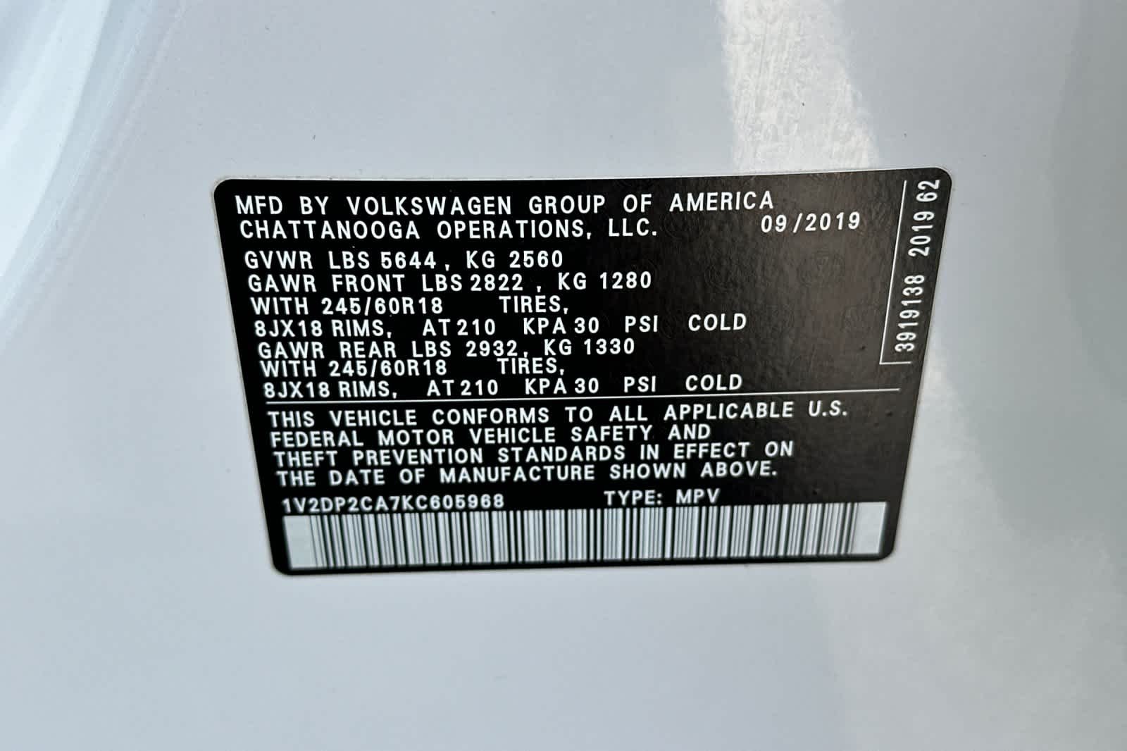 Used 2019 Pure White Volkswagen 2.0T SE image 26