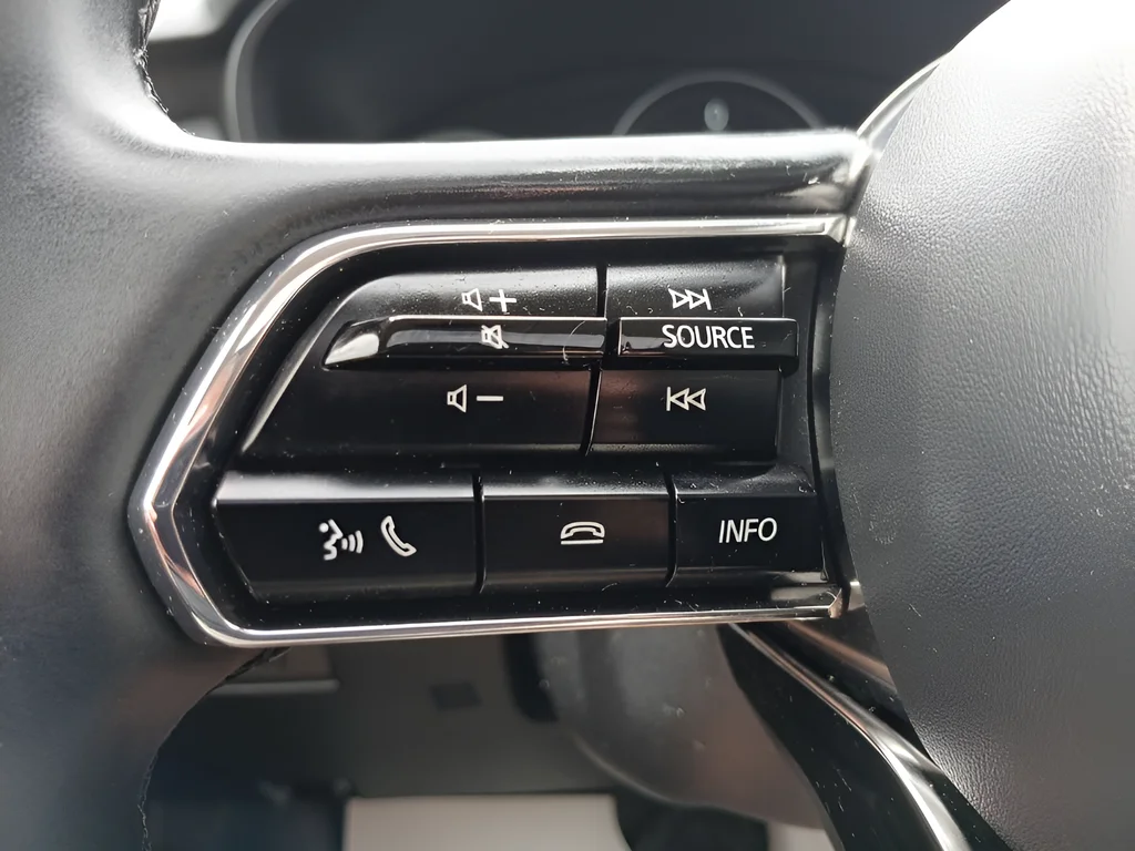 Used 2025 Silver Mazda 3.3 Turbo Preferred image 21