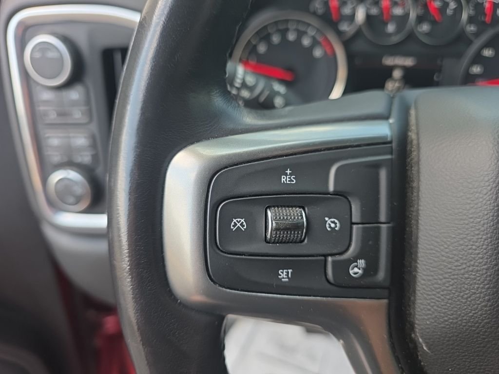 Used 2022 Red Chevrolet RST image 17