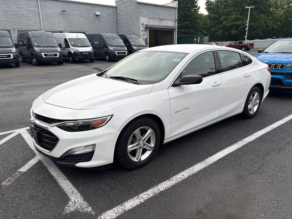 Used 2023 White Chevrolet LS image 3