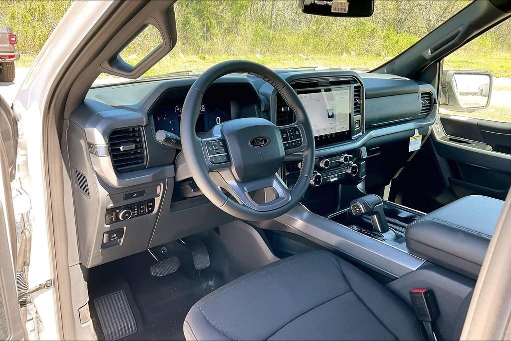 New 2026 Ford F-150 XLT 4D SuperCrew