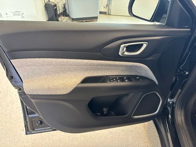 2023 Jeep Compass Latitude Lux - Photo 35