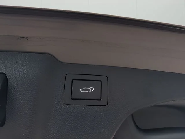 Used 2017 Gray Hyundai 2.4 Base image 41