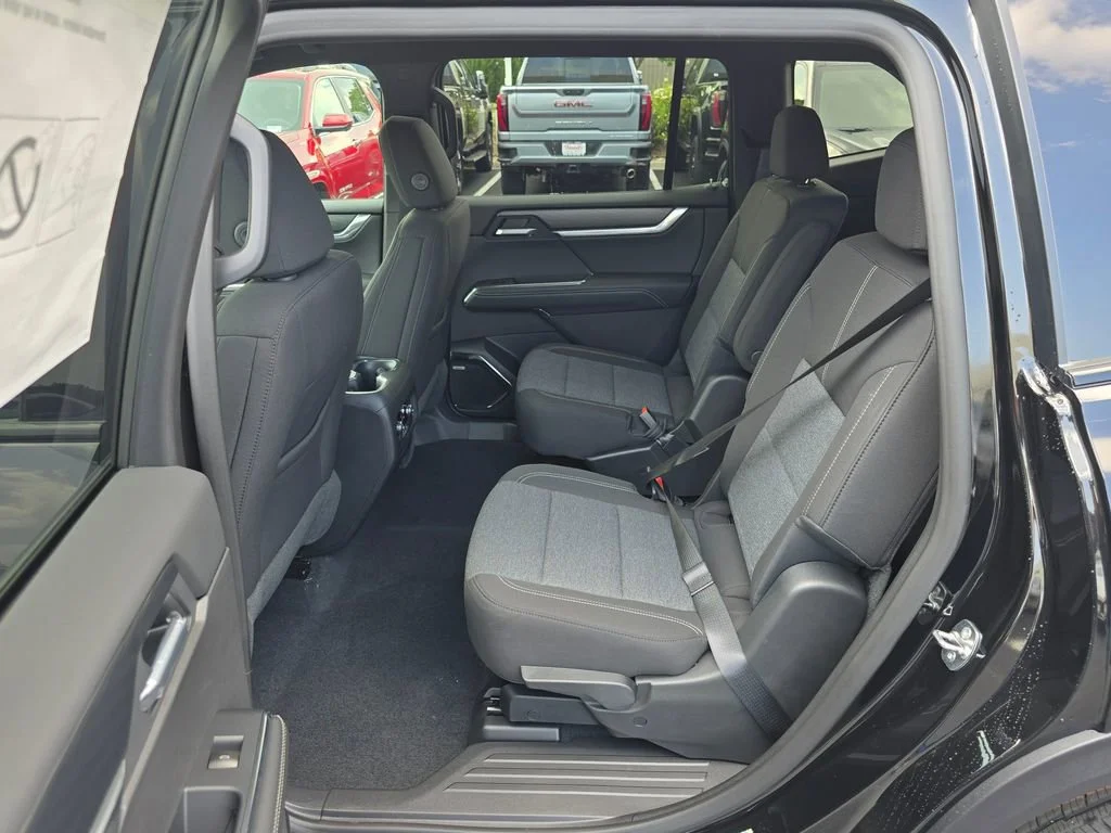 2026 GMC Acadia Elevation - Photo 25