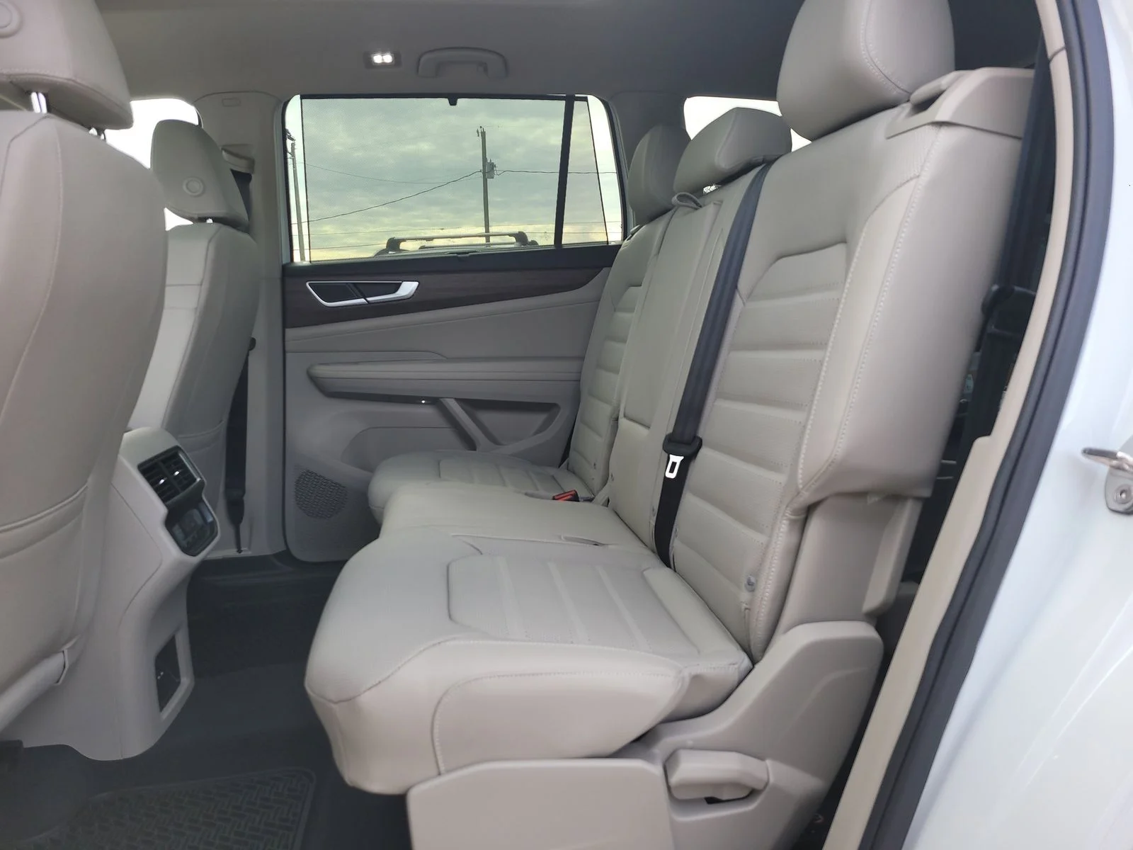 New 2026 Opal White Pearl Volkswagen 2.0T SEL image 12