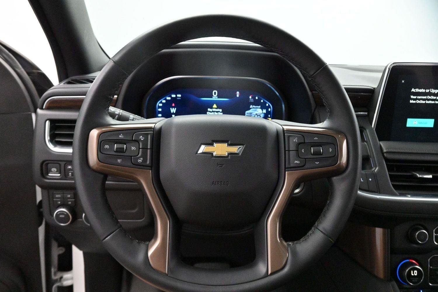Used 2024 Iridescent Pearl Tricoat Chevrolet High Country image 15